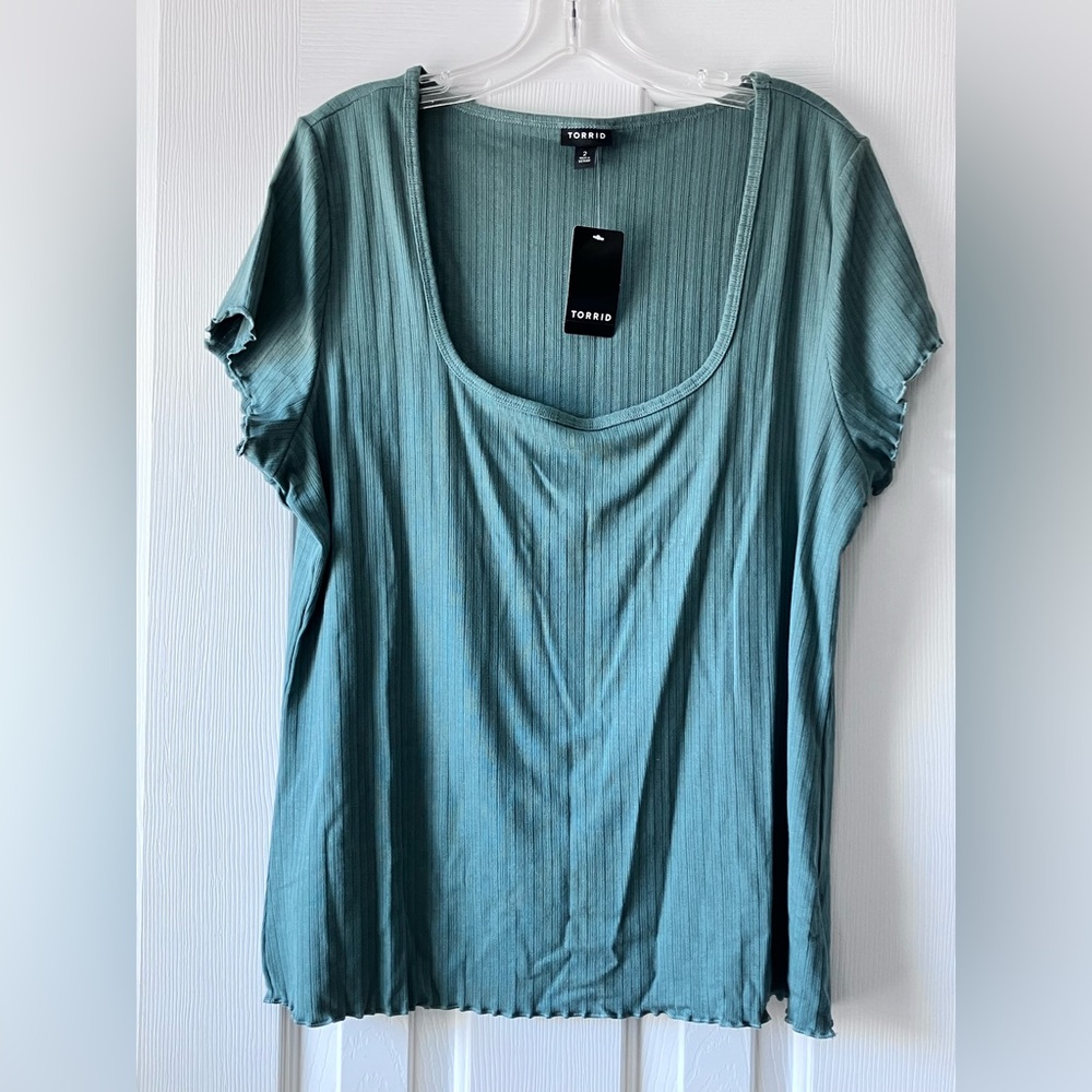 TORRID POINTELLE SQUARE NECK FITTED TOP